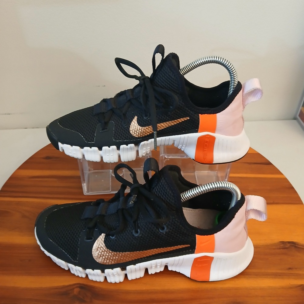Nike Free Metcon 3 Womens 7.5 Black Pink Running Shoes Sneakers CJ6314-086